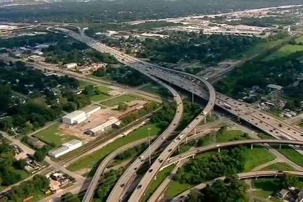 15054053_hardy-toll-road-img